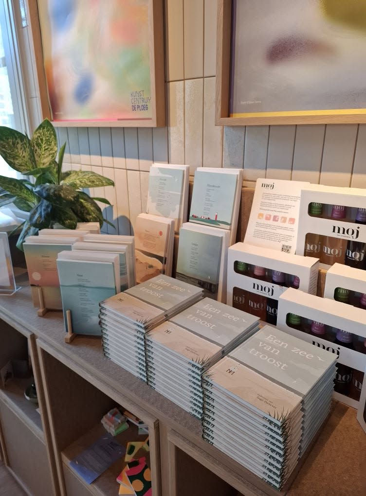 In de winkel van Kunstcentrum De Ploeg
